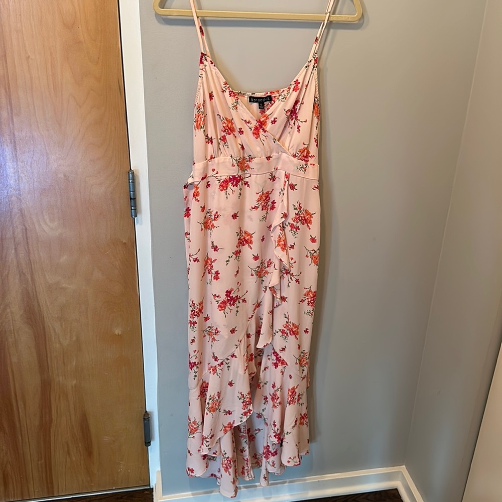 KENEDIK Ruffle tulip print maxi dress